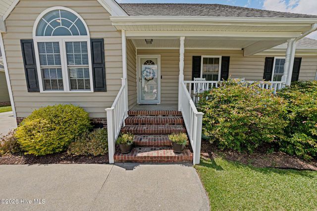 636 Millbrooke Circle, Elizabeth City, NC 27909