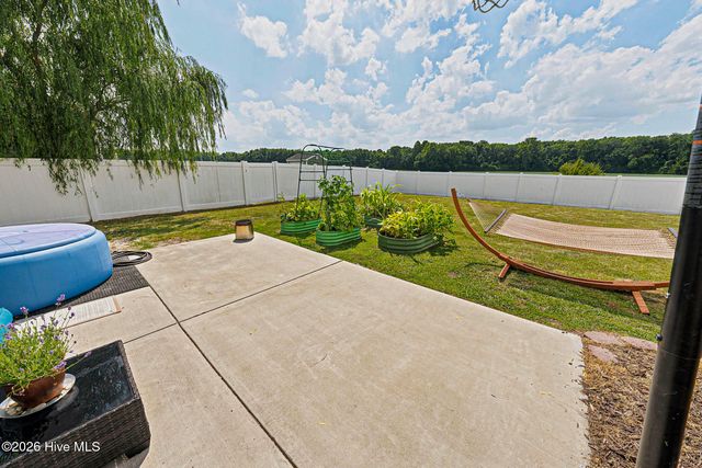 636 Millbrooke Circle, Elizabeth City, NC 27909