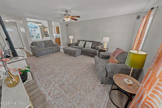 636 Millbrooke Circle, Elizabeth City, NC 27909