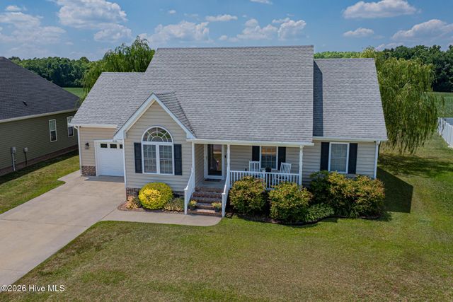 636 Millbrooke Circle, Elizabeth City, NC 27909