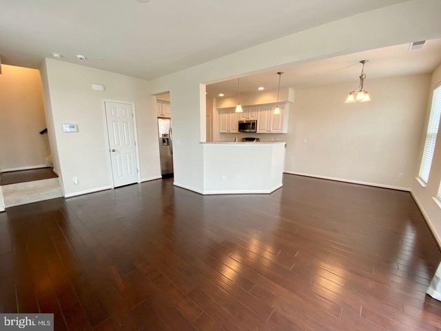 24622 SEACLIFF TER, Aldie, VA 20105