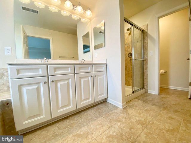24622 SEACLIFF TER, Aldie, VA 20105