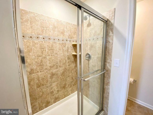 24622 SEACLIFF TER, Aldie, VA 20105