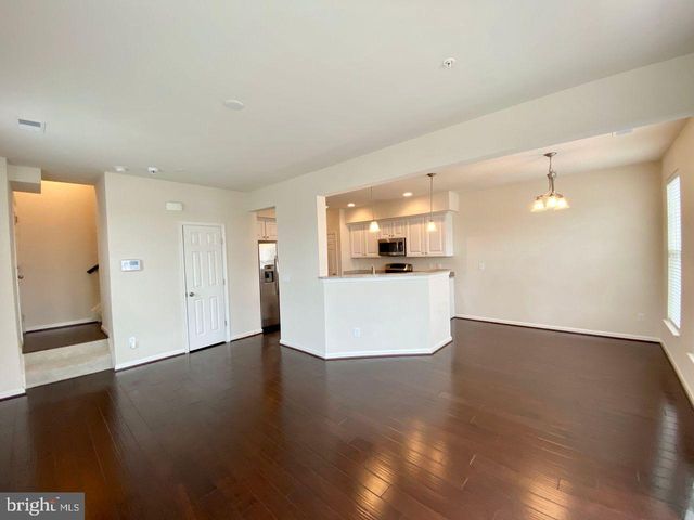 24622 SEACLIFF TER, Aldie, VA 20105