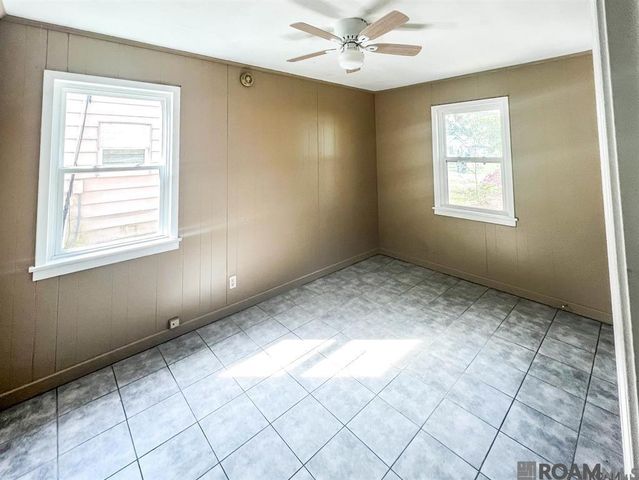 6824 Autumn Ave, Baton Rouge, LA 70812
