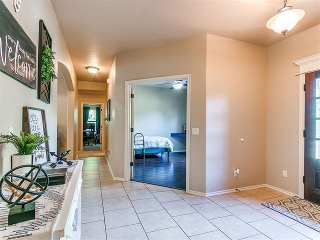 1595 Red River Circle, Edmond, OK 73025