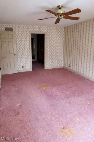 4049 Alvacardo Street, Canfield, OH 44406