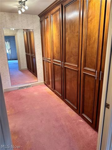 4049 Alvacardo Street, Canfield, OH 44406