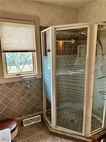 4049 Alvacardo Street, Canfield, OH 44406