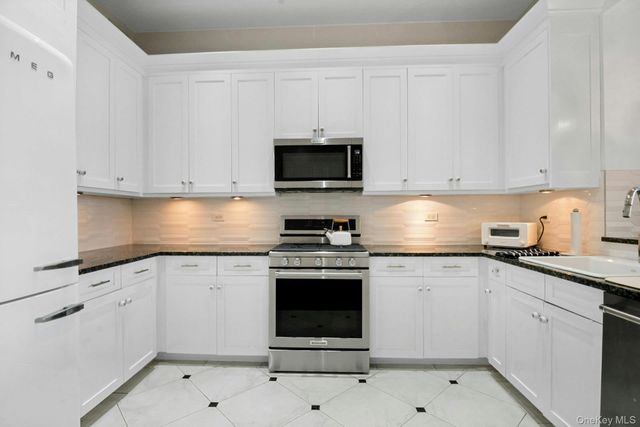 1 Scarsdale Road 501, Tuckahoe, NY 10707