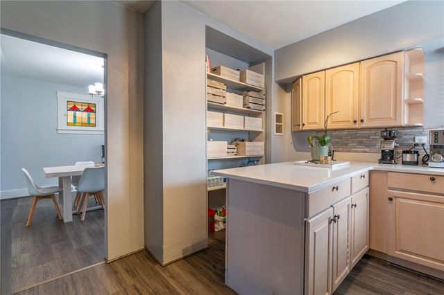 923 Vermont Ave, Glassport, PA 15045