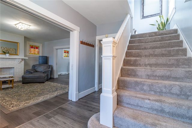 923 Vermont Ave, Glassport, PA 15045