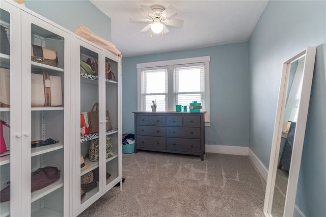 923 Vermont Ave, Glassport, PA 15045