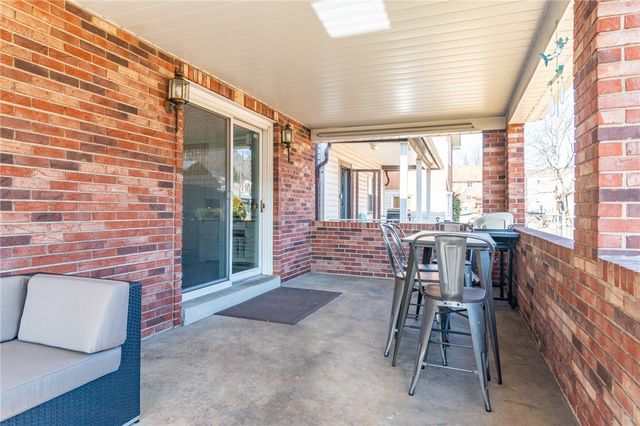 923 Vermont Ave, Glassport, PA 15045