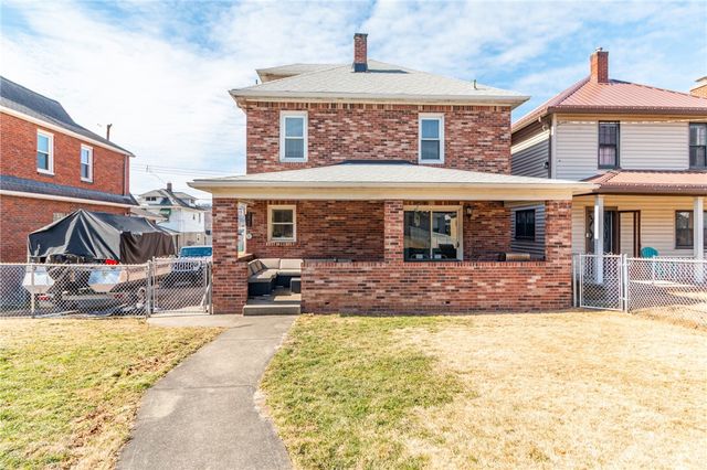 923 Vermont Ave, Glassport, PA 15045