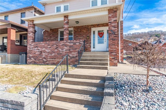 923 Vermont Ave, Glassport, PA 15045