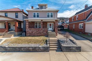 923 Vermont Ave, Glassport, PA 15045