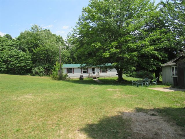 710 N 204th Avenue, Hesperia, MI 49421