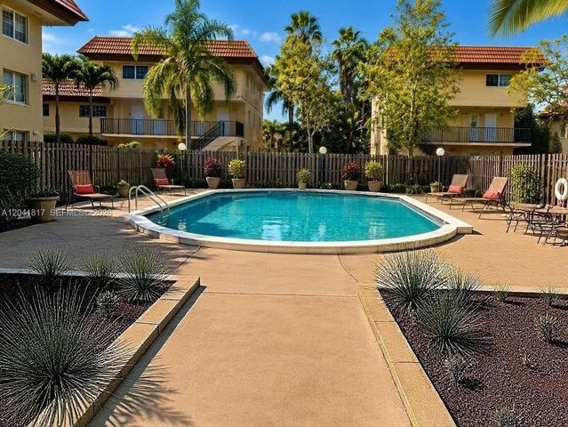 8600 SW 109th Ave 4-224, Miami, FL 33173