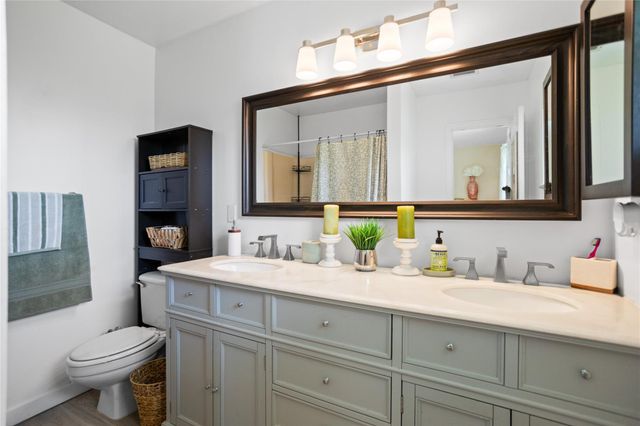 8211 SW 13th Ct, North Lauderdale, FL 33068