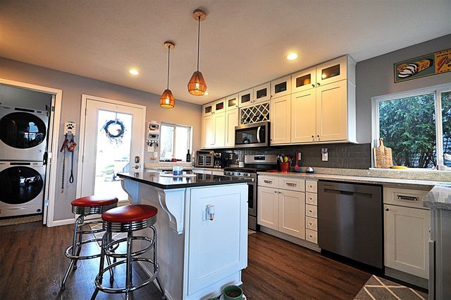 23642 S Shore Drive, Edwardsburg, MI 49112