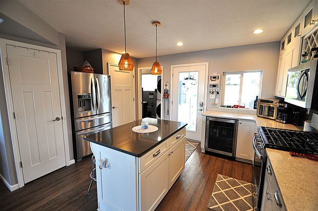 23642 S Shore Drive, Edwardsburg, MI 49112