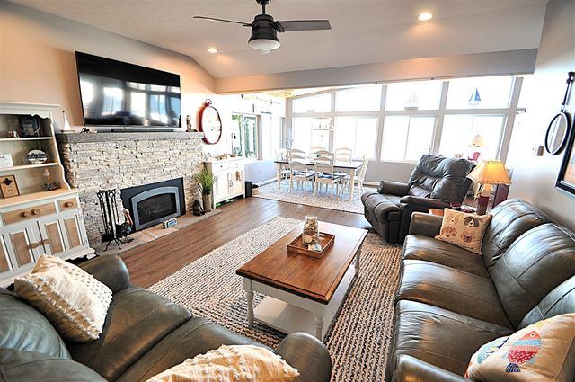 23642 S Shore Drive, Edwardsburg, MI 49112