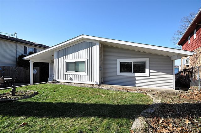 23642 S Shore Drive, Edwardsburg, MI 49112