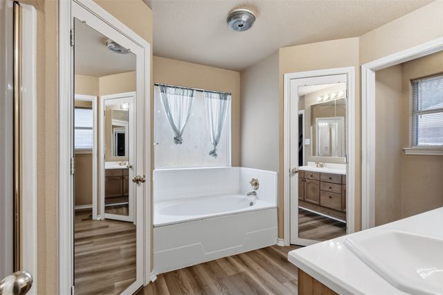 1507 Saddle Creek Court, Granbury, TX 76048