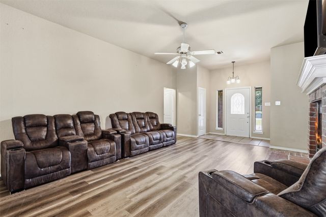1507 Saddle Creek Court, Granbury, TX 76048