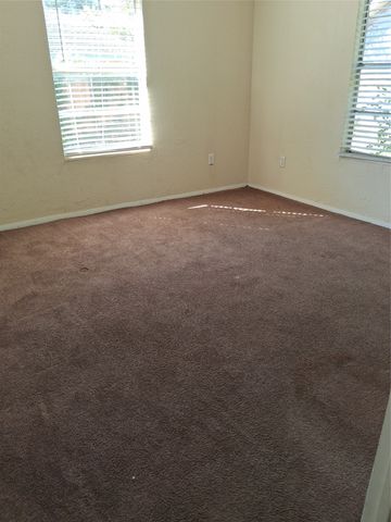 319 W Moore Street, Sherman, TX 75090