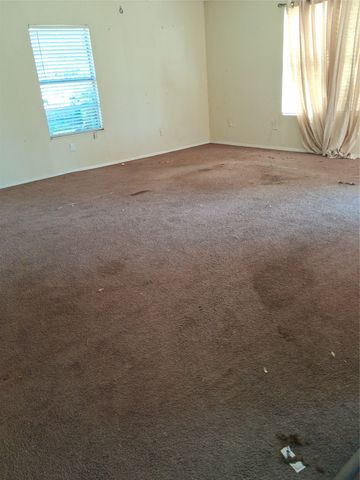 319 W Moore Street, Sherman, TX 75090