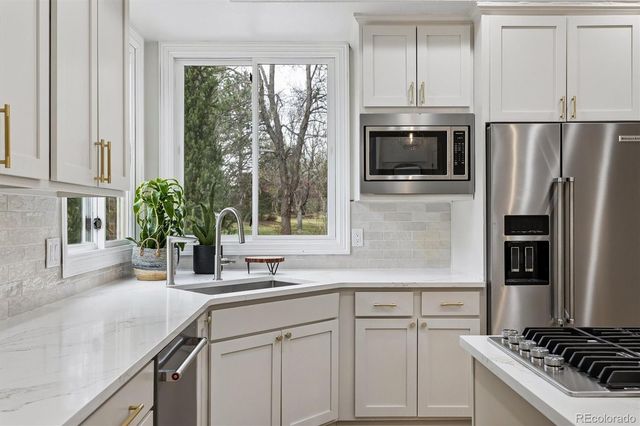 5400 Preserve Parkway S, Greenwood Village, CO 80121