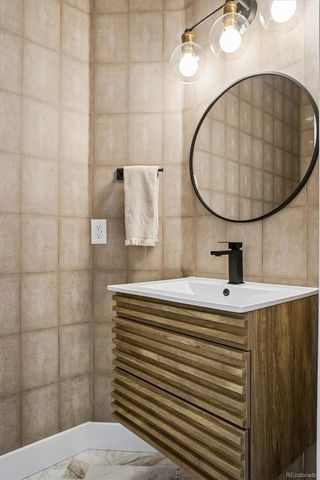 5400 Preserve Parkway S, Greenwood Village, CO 80121