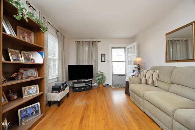 434 Ward Street, Graham, NC 27253