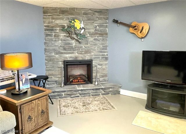 204 May Lane, Wintersville, OH 43953