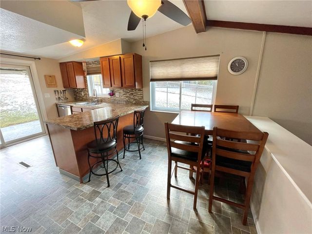 204 May Lane, Wintersville, OH 43953