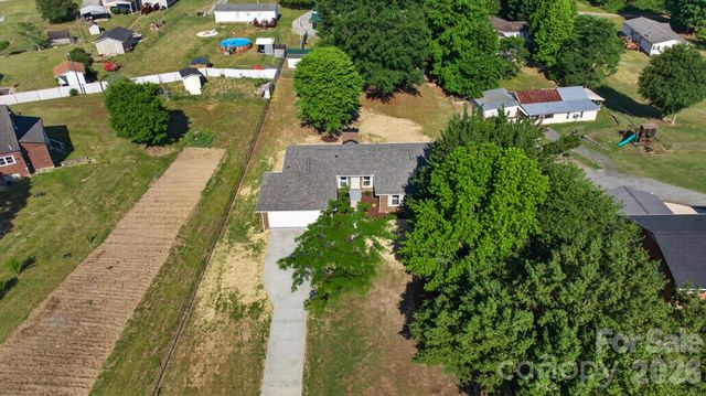139 Berrier Road, Lexington, NC 27295