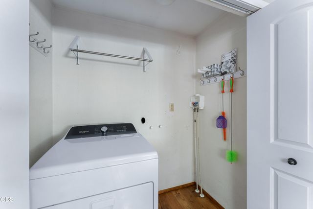340 Dawn Allan Drive, Grants Pass, OR 97527