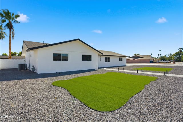 1609 E Glencove Street, Mesa, AZ 85203
