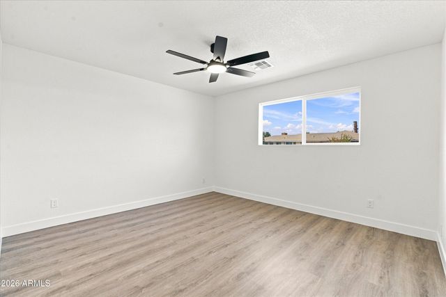 1609 E Glencove Street, Mesa, AZ 85203