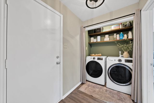 6520 Kary Lynn Drive S, Watauga, TX 76148