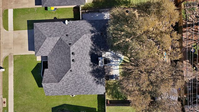 6520 Kary Lynn Drive S, Watauga, TX 76148