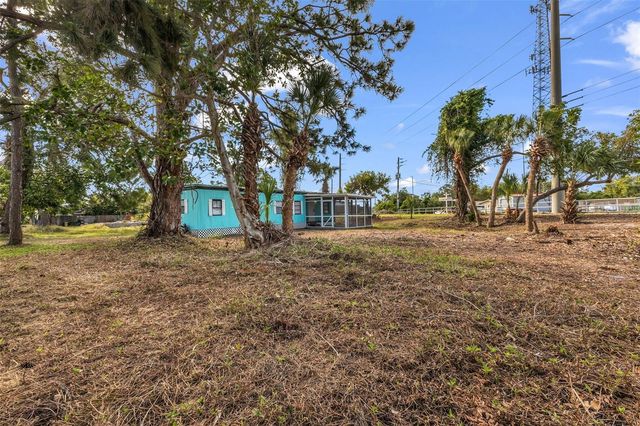 8319 ROOSEVELT STREET, Englewood, FL 34224