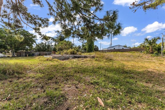 8319 ROOSEVELT STREET, Englewood, FL 34224