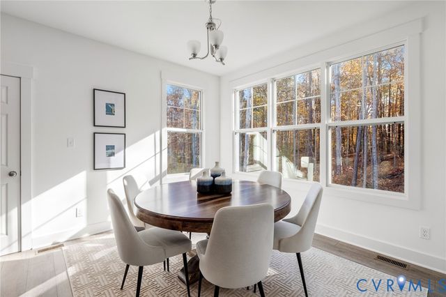 11183 Pinewild Dr, Providence Forge, VA 23140