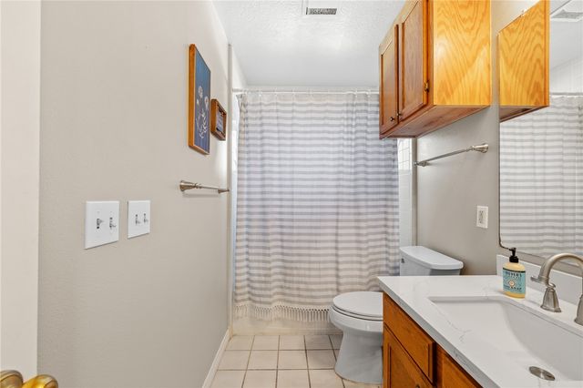 3287 Bradley Lane, Brenham, TX 77833