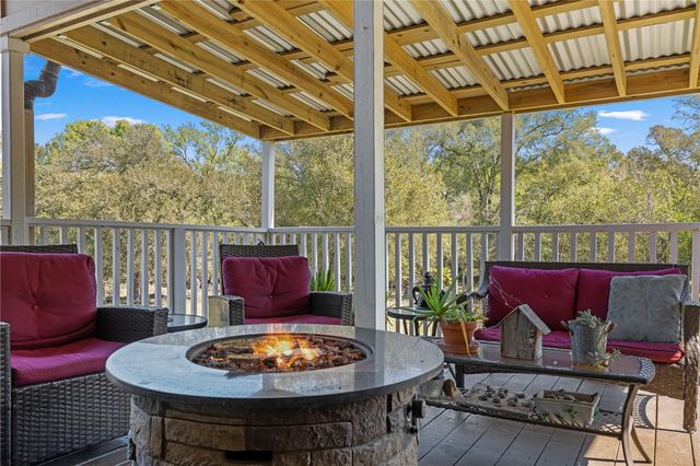 3287 Bradley Lane, Brenham, TX 77833