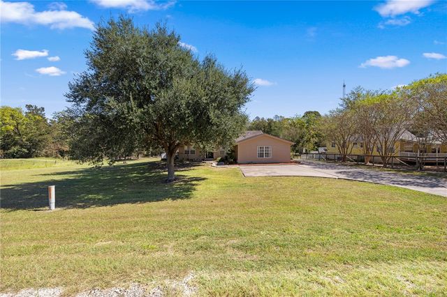 3287 Bradley Lane, Brenham, TX 77833