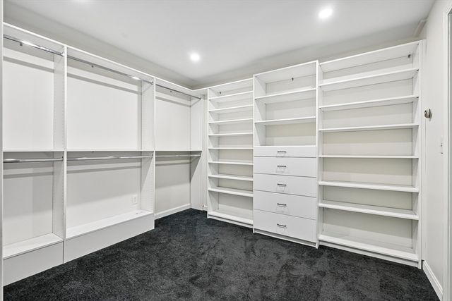 6 Susan Cir, Carver, MA 02330